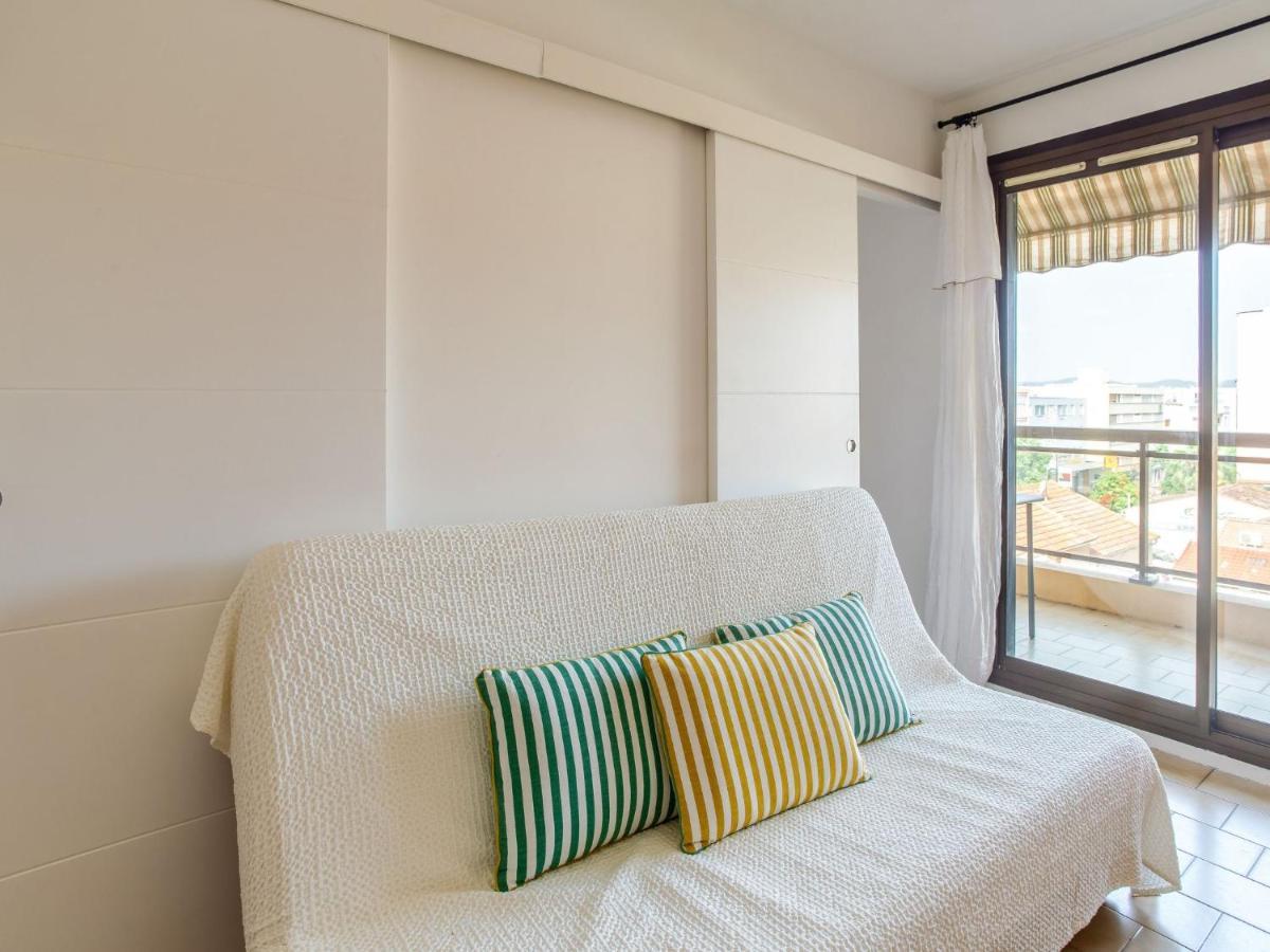 Apartment Saint James-13 By Interhome Льо Лаванду Екстериор снимка